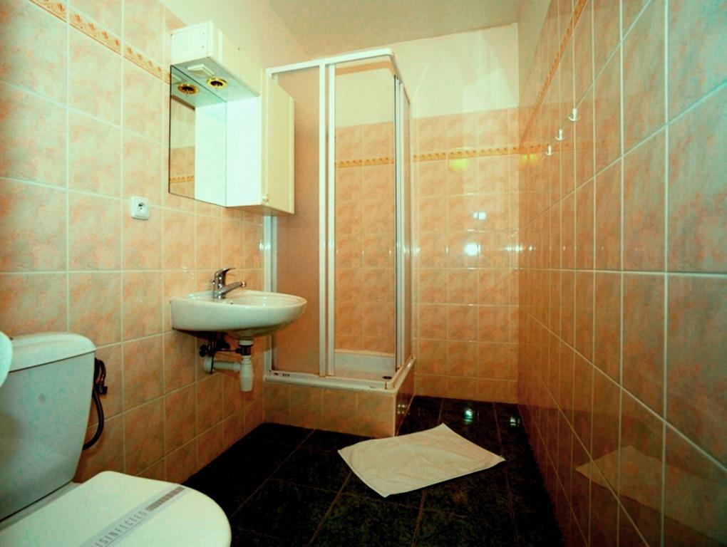 Penzion Šenk Pardubice Zimmer foto