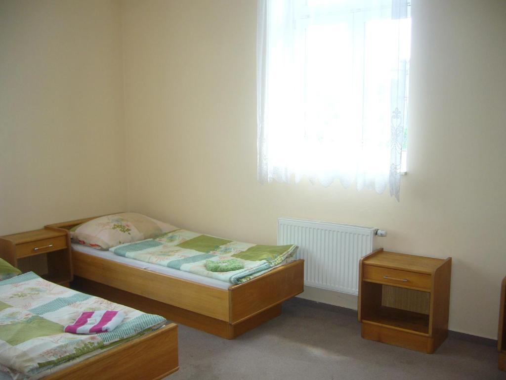 Penzion Šenk Pardubice Zimmer foto