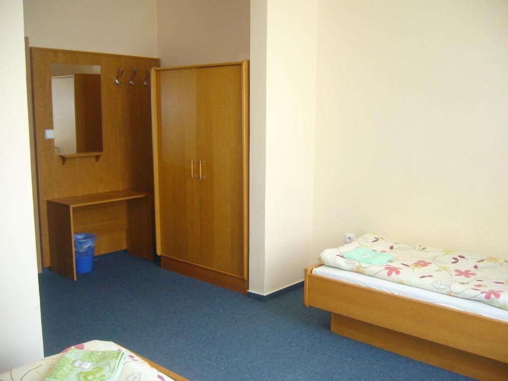 Penzion Šenk Pardubice Zimmer foto